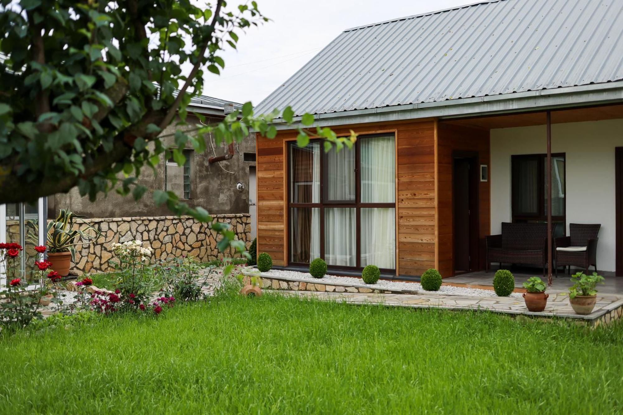 Alvani Inn K'vemo Alvani Екстериор снимка
