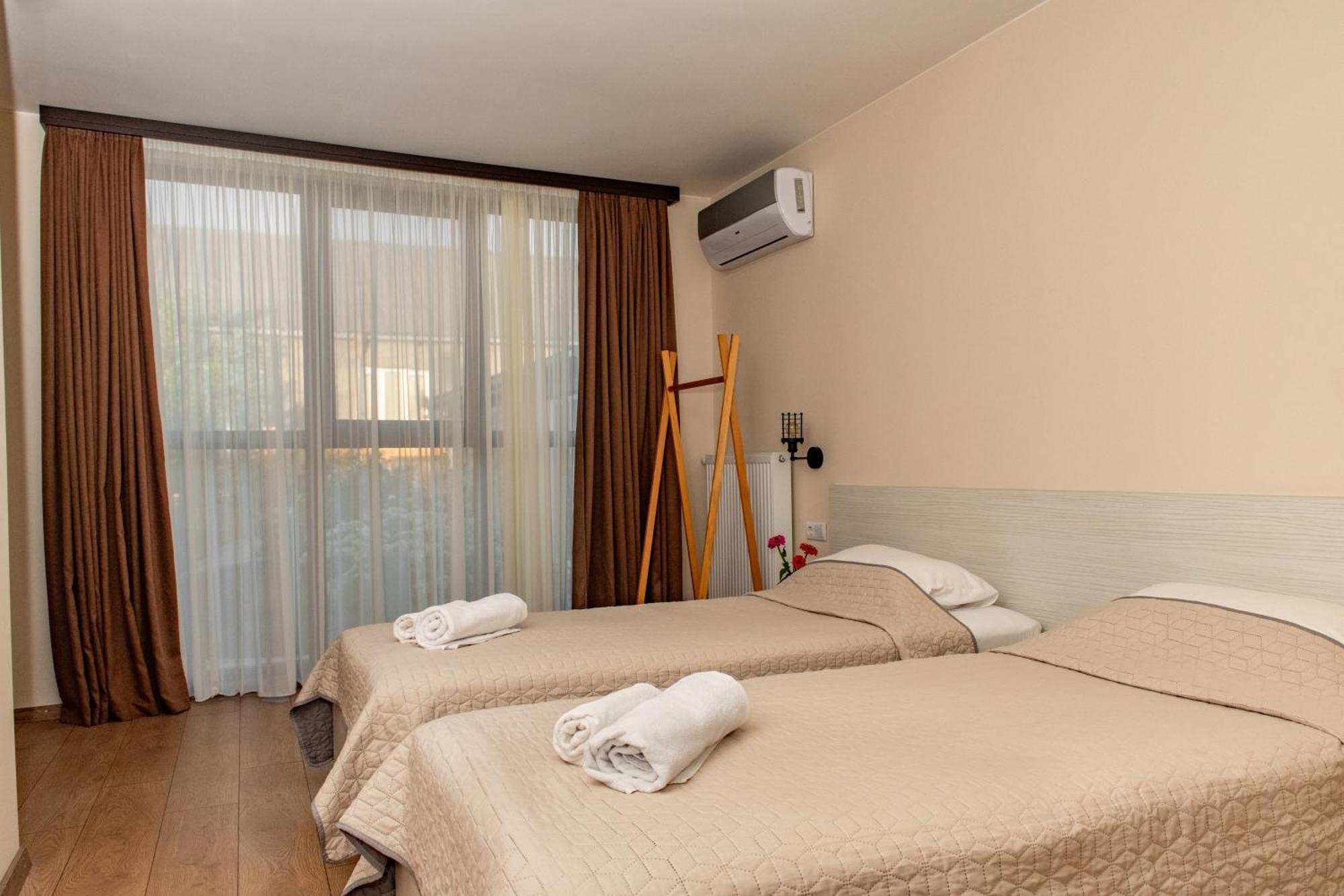 Alvani Inn K'vemo Alvani Екстериор снимка
