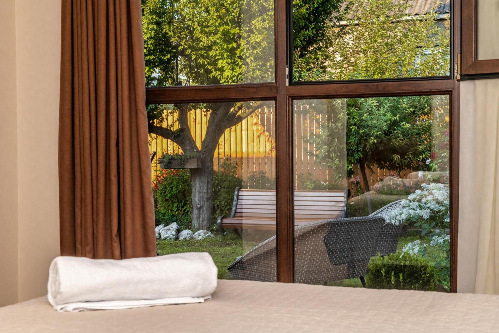 Alvani Inn K'vemo Alvani Екстериор снимка