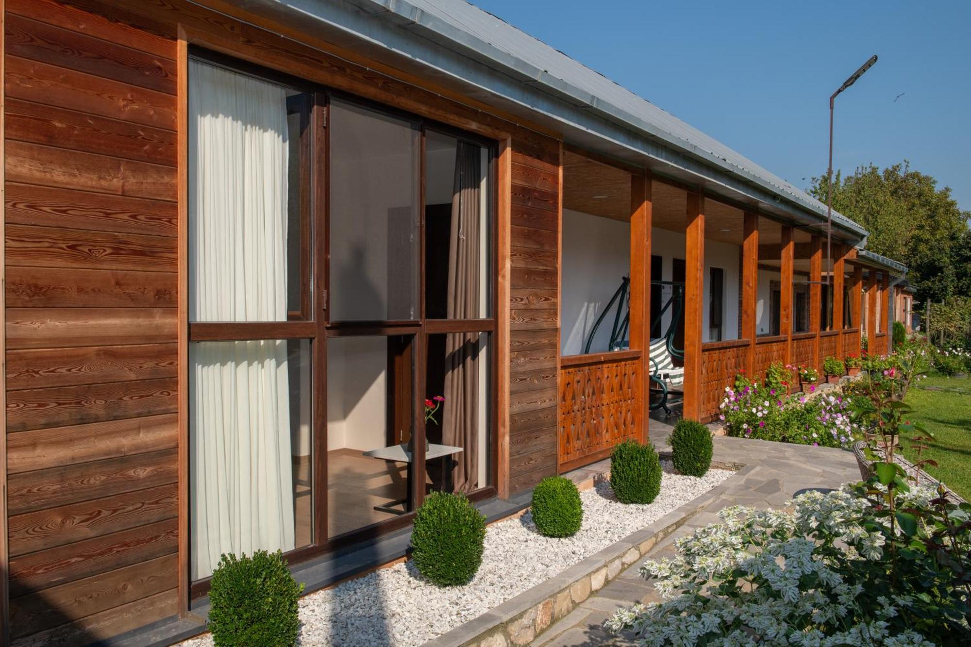 Alvani Inn K'vemo Alvani Екстериор снимка